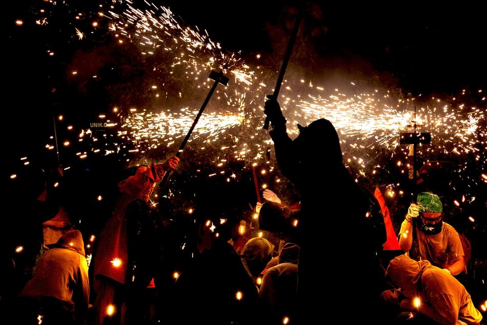 Premi autor local: Martín Canturiense. Títol de l´obra: “Correfoc”