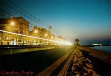 Façana litoral de Premià de Mar, de nit