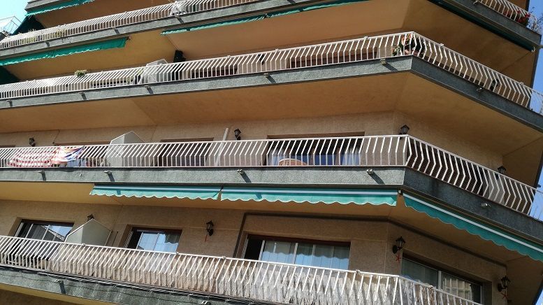 Bloc d'habitatges a Premià de Mar
