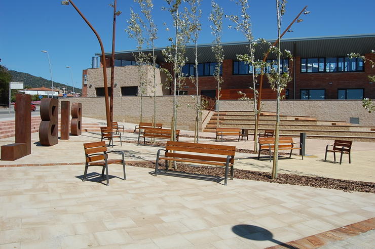 Pla&ccedil;a Mart&iacute; i Pol