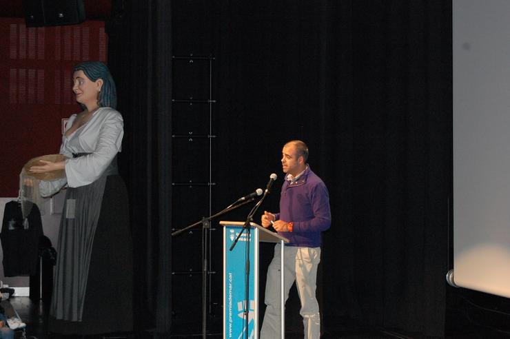 Paraules acalde, Miquel Buch