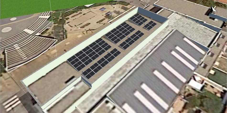 S'instal·len plaques fotovoltaiques a l'edifici de Ca l'Escoda