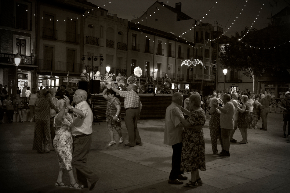 “Verbena a la plaza”, de José Reyes Belzunce