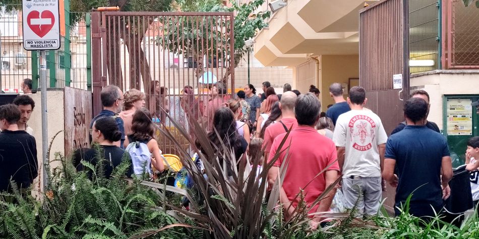 Inci del curs escolar 2025-2026 a l'escola El Dof