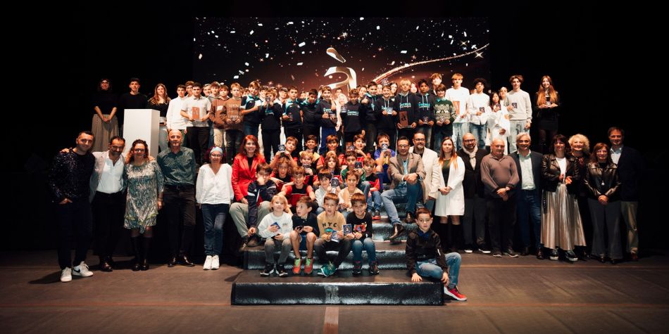 Foto de famlia dels premiats en la Gala de l'Esport Premianenc 2024