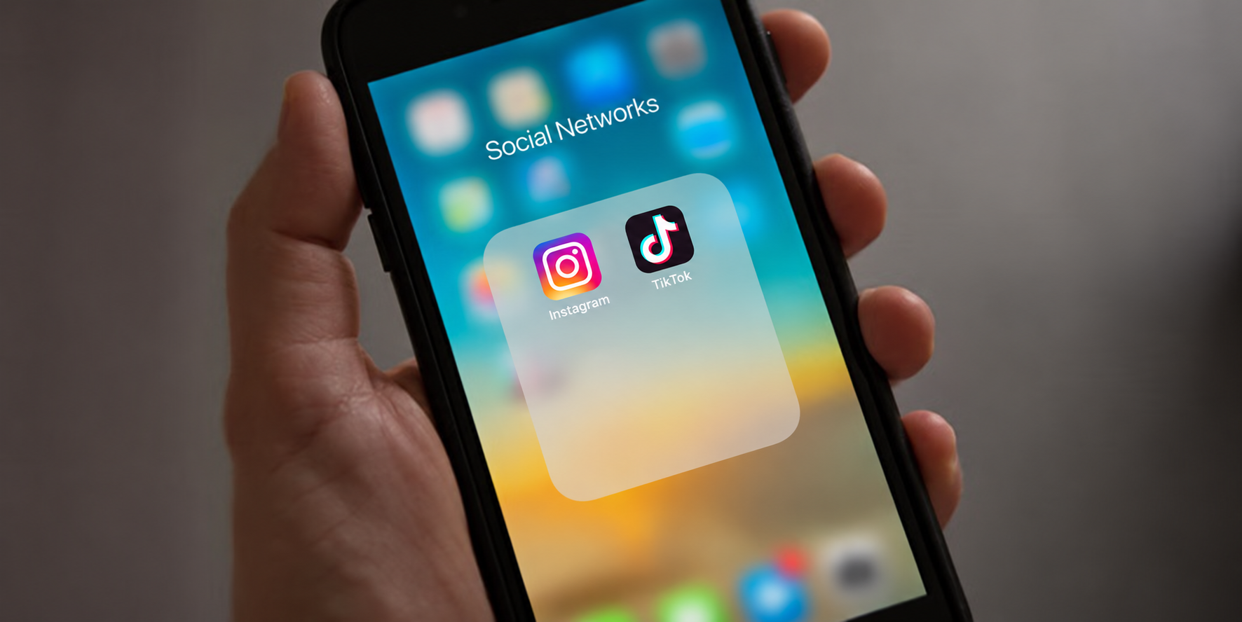 Instagram i Tik Tok Instagram i Tik Tok